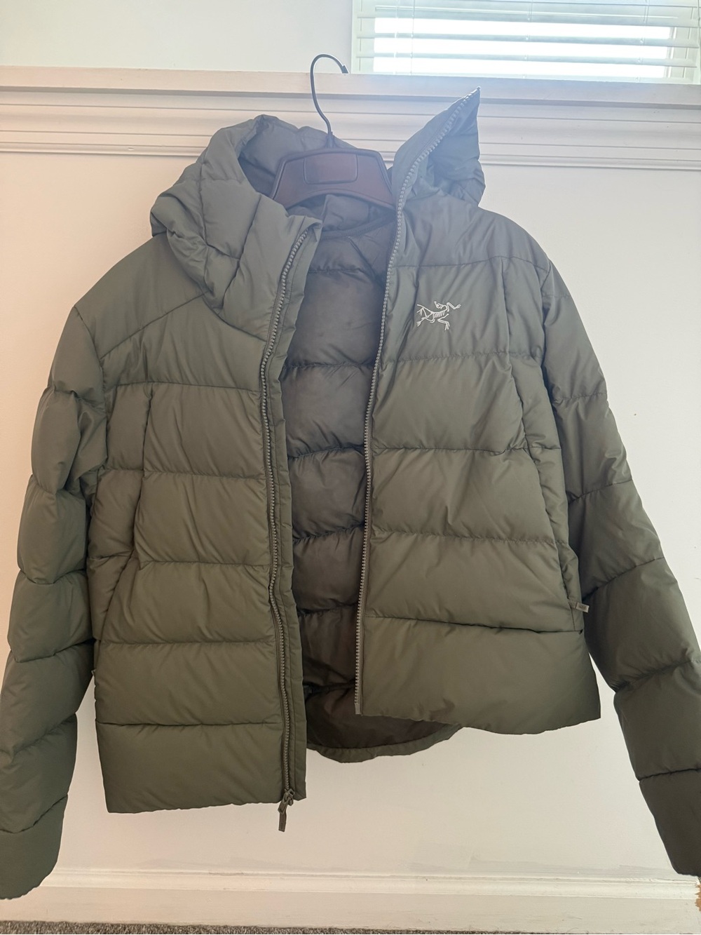 Arc'teryx Thorium Jacket women’s L like new!
